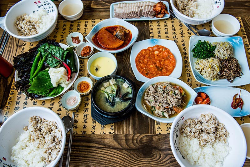 韩国料理展示